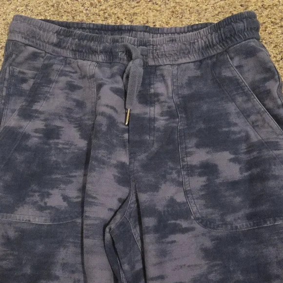 Athleta Women's Purple Patterned Joggers - Picture 2 of 6